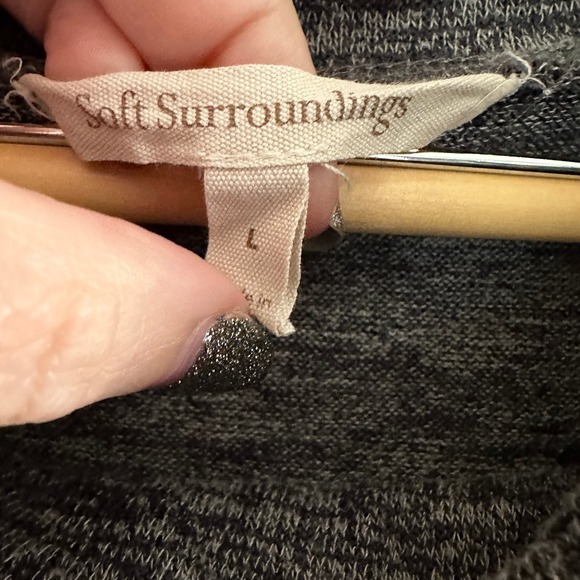 SOFT SURROUNDINGS | Cowl Neck Waffle Back Pullover Sweatshirt | Size L - Picture 4 of 5